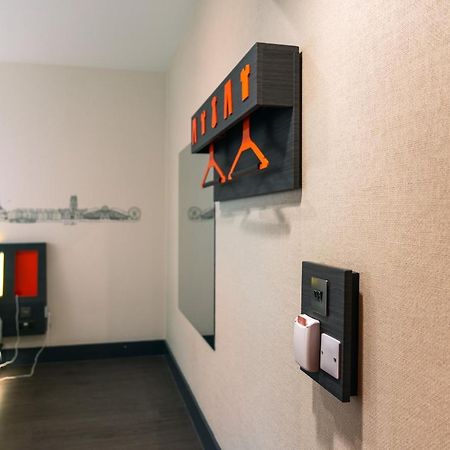 Easyhotel Liverpool Bagian luar foto