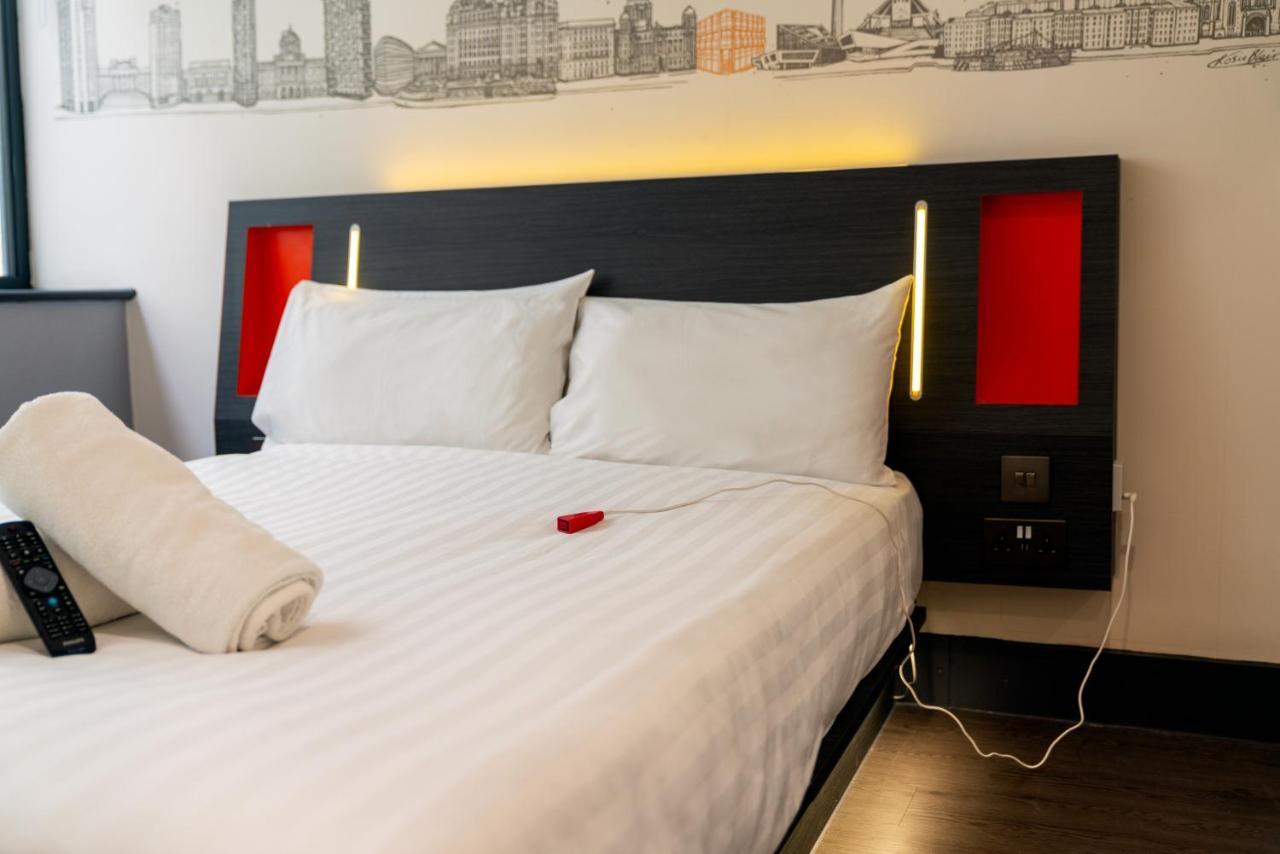 Easyhotel Liverpool Bagian luar foto