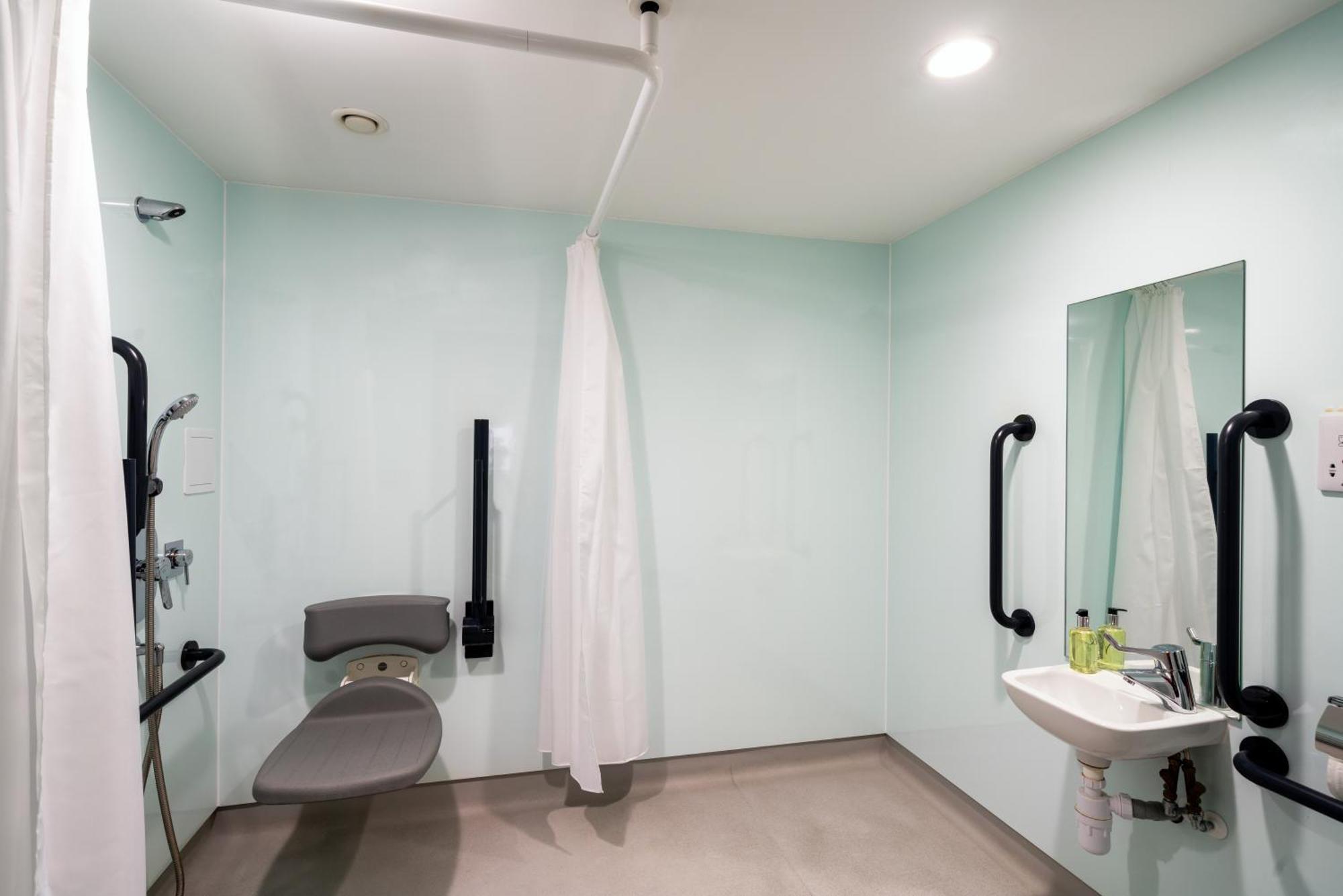 Easyhotel Liverpool Bagian luar foto