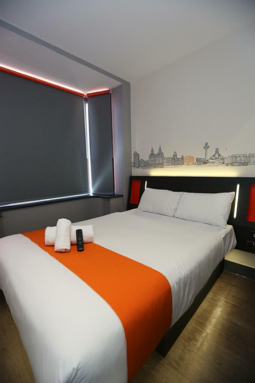 Easyhotel Liverpool Bagian luar foto