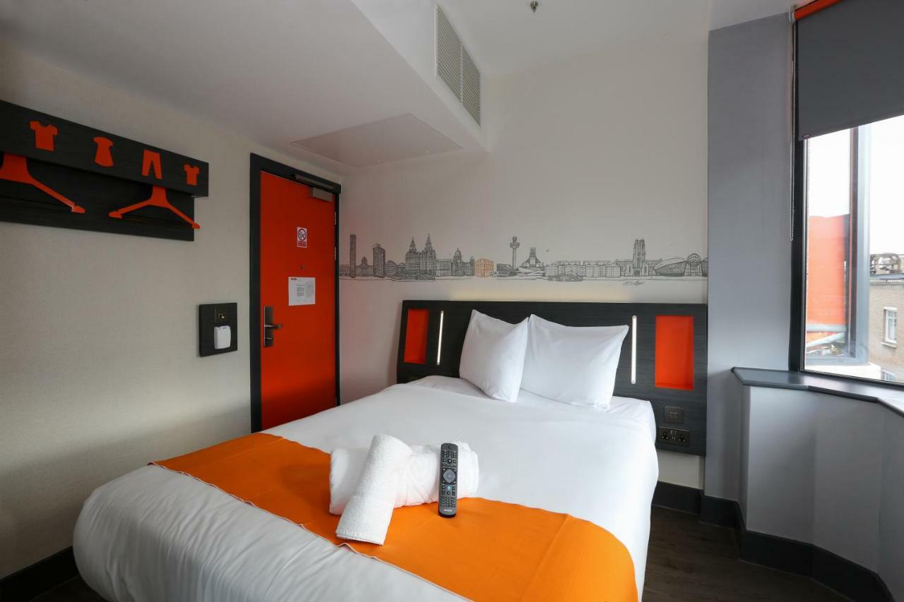 Easyhotel Liverpool Bagian luar foto